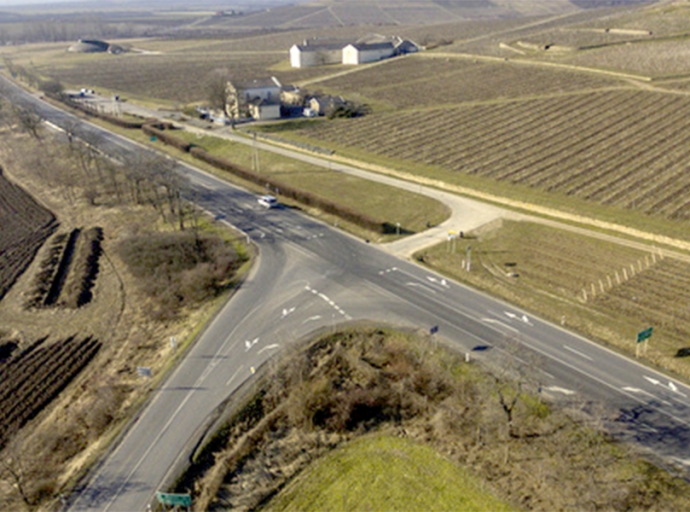 Tájékoztató körforgalmi csomópont építéséről
