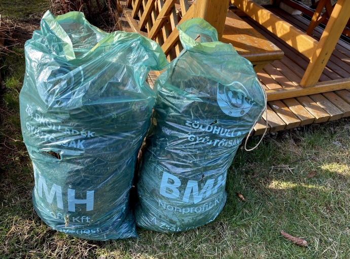 Ünnepi járatok és zöldhulladék gyűjtés