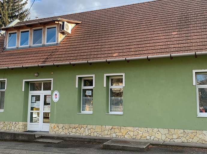 Újra nyitva vannak az idősek klubjai