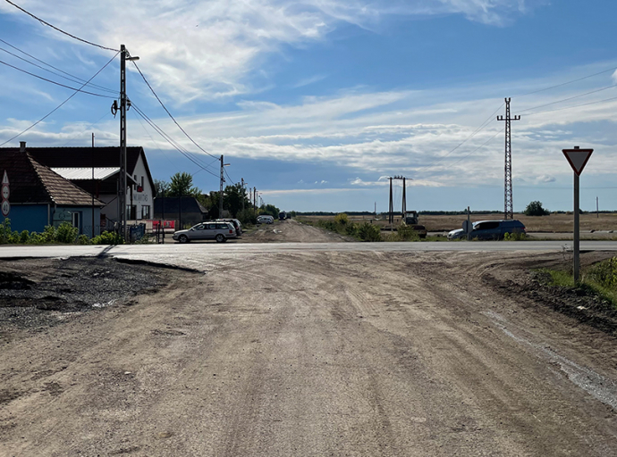 Körforgalom-építés útlezárással