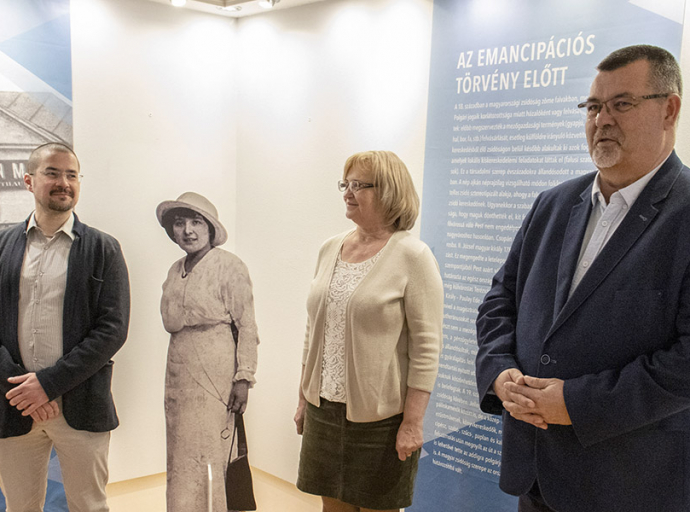 Kiállítás a múzeumban