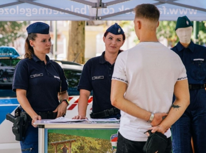 Jelentkezz rendőrnek, határvadásznak!