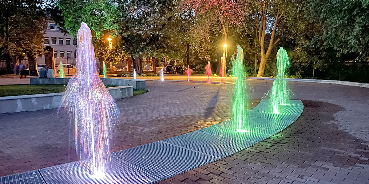 Nyárindító szökőkút buli