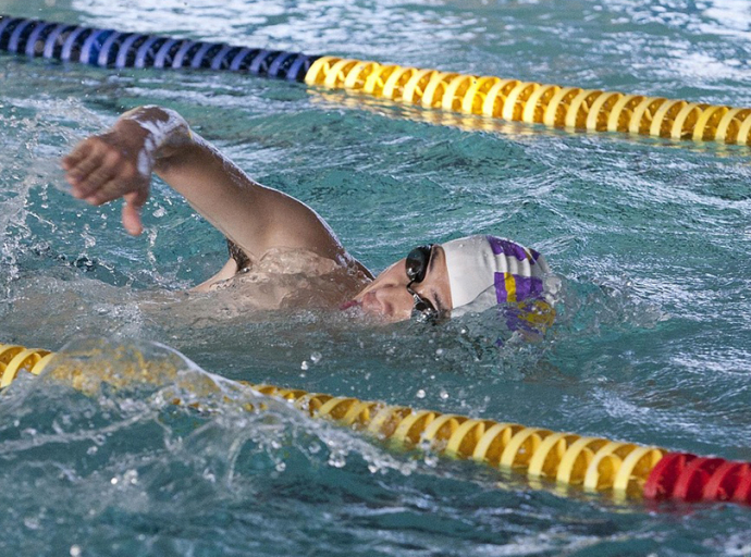 Már lehet jelentkezni a felnőtt úszótanfolyamra