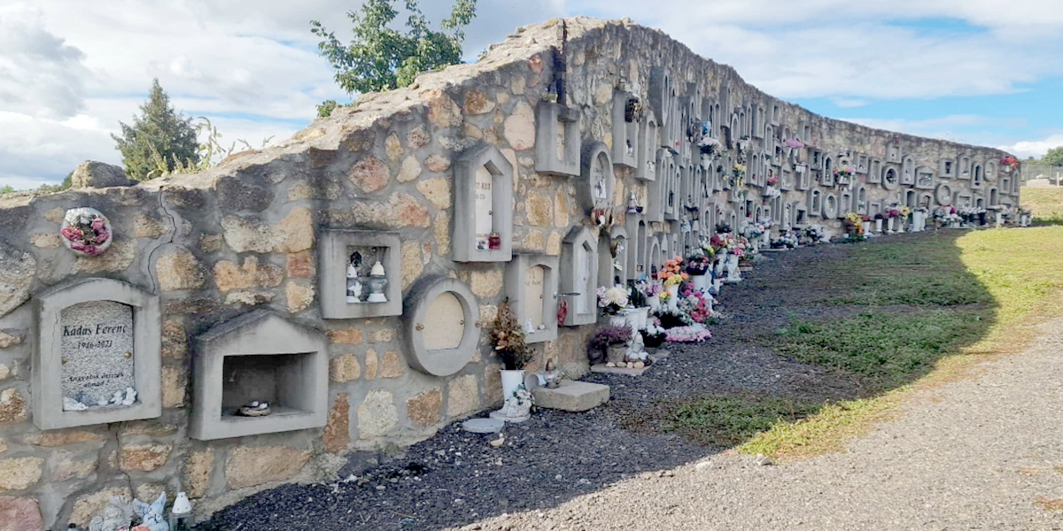 Építési munkálatok kezdődnek a szerencsi köztemetőben