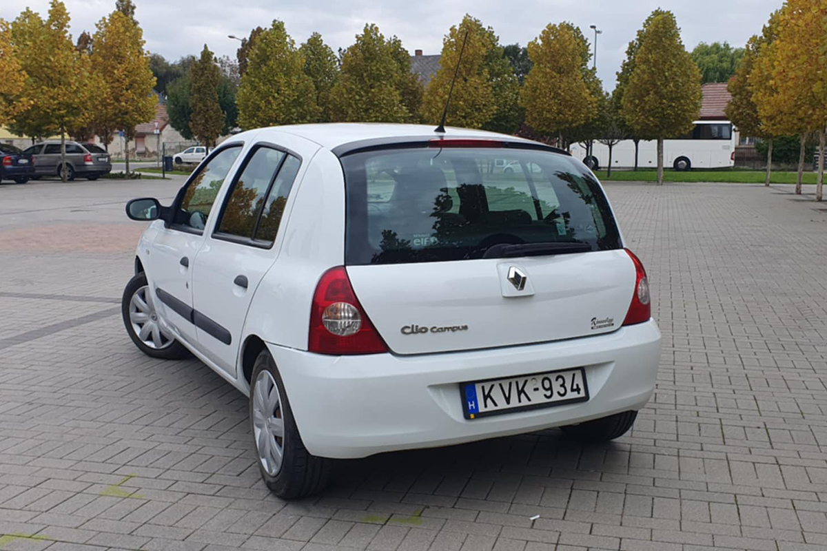 04renault